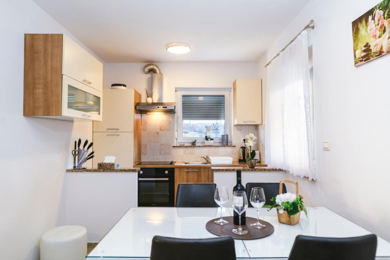 Apartments Mirela Koper Zewnętrze zdjęcie