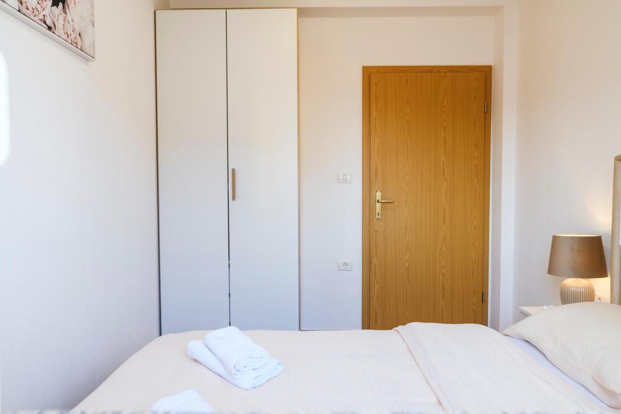 Apartments Mirela Koper Zewnętrze zdjęcie