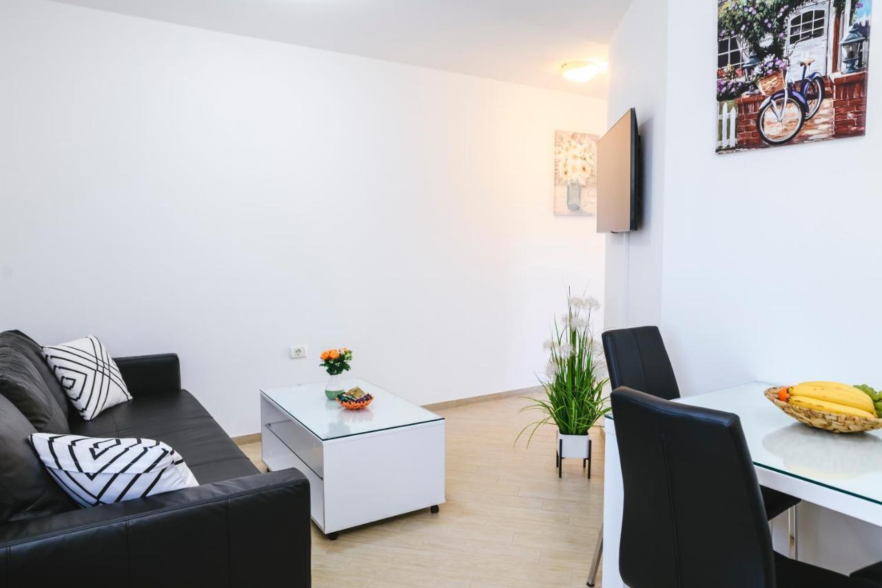 Apartments Mirela Koper Zewnętrze zdjęcie